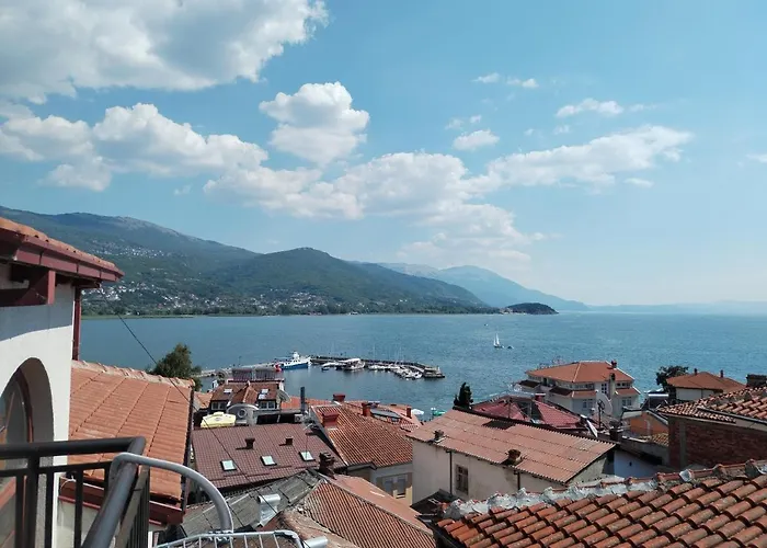 Villa Mia Suites