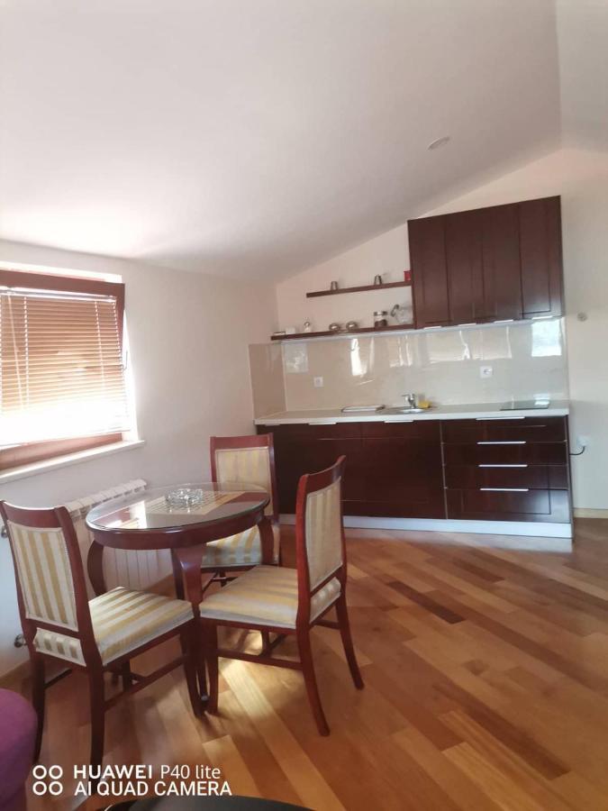 Mia Apartment