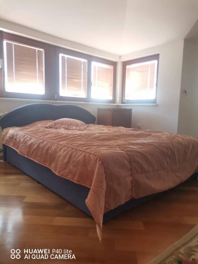 Mia Apartment *
