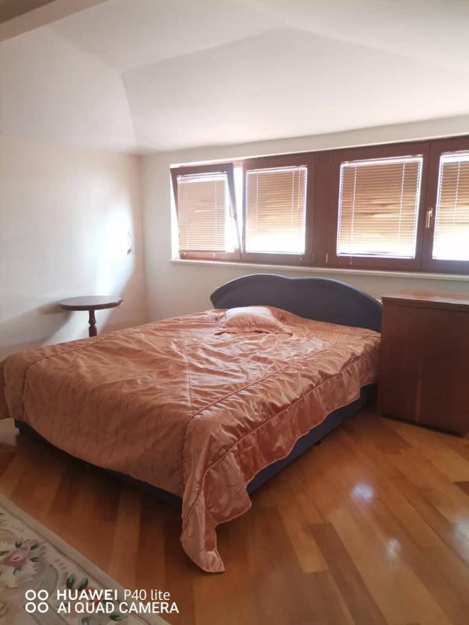 Mia Apartment